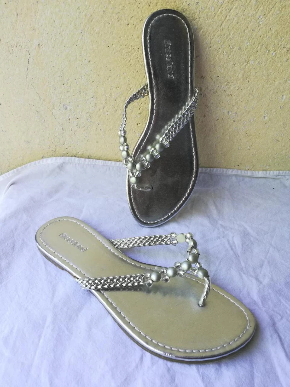 Sandalias entre dedos/Tongas plateadas con cuentas talla 38 - nuevas – photo 18
